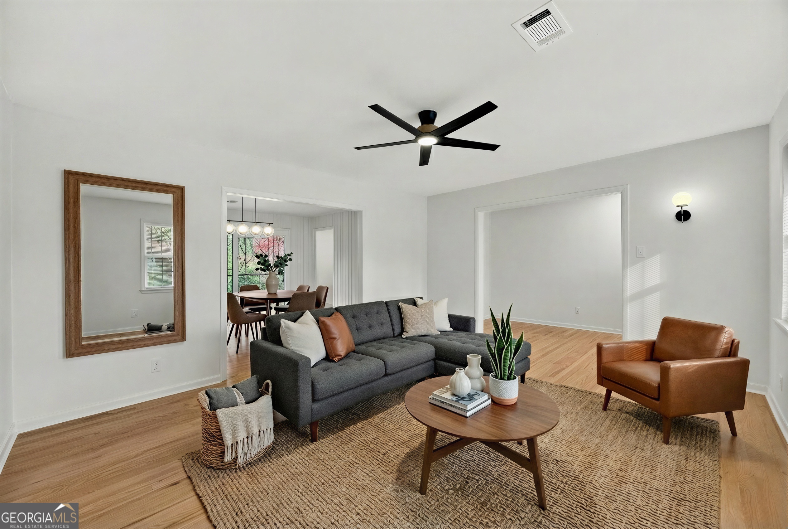 201 E Simon Terrace NW