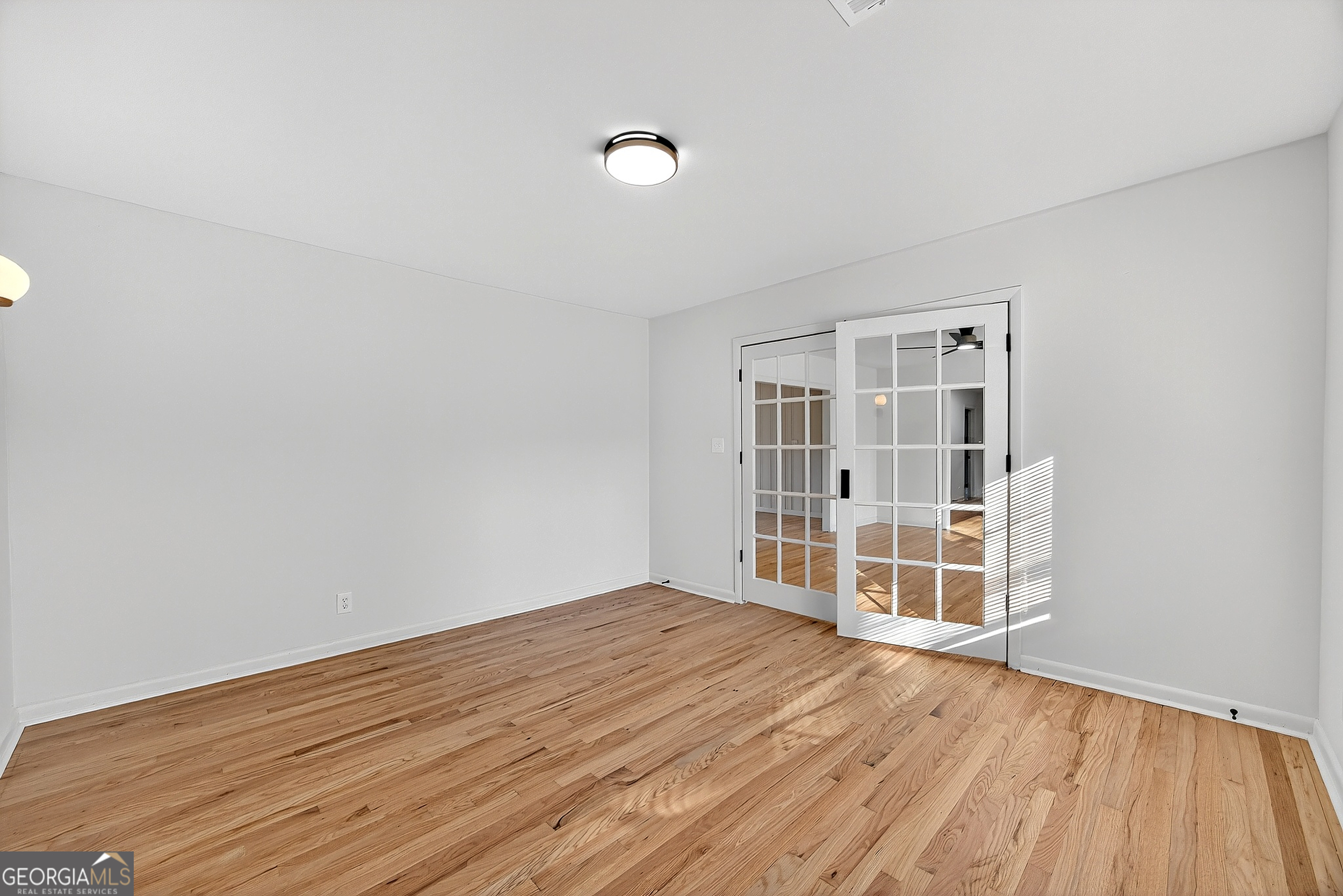 201 E Simon Terrace NW