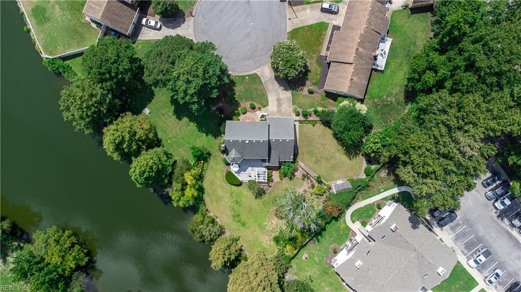 1629 Waterside DR