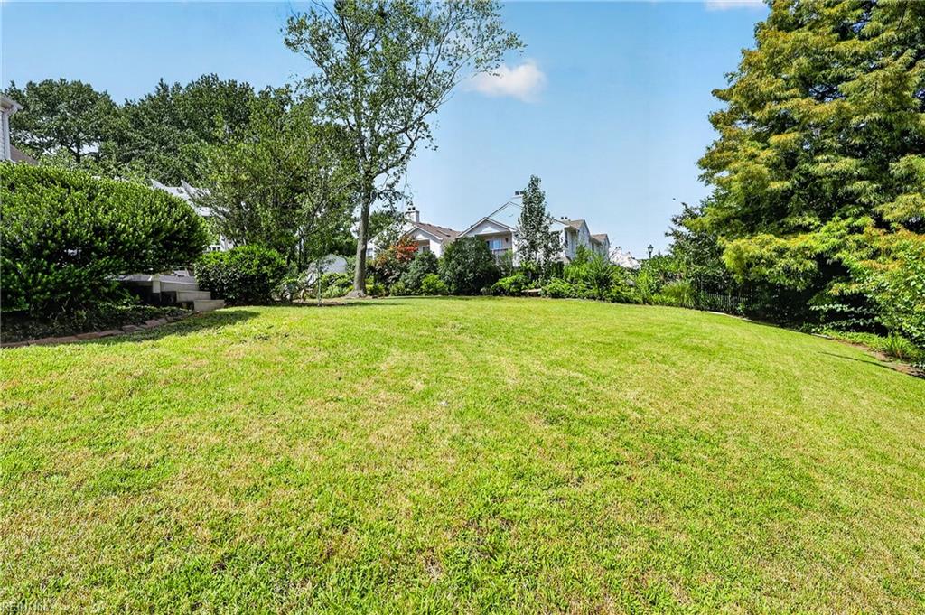 1629 Waterside DR