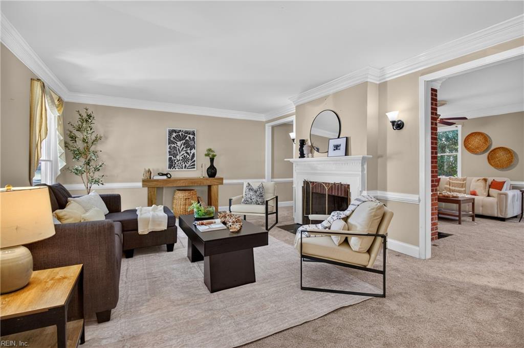 3405 Anita CIR