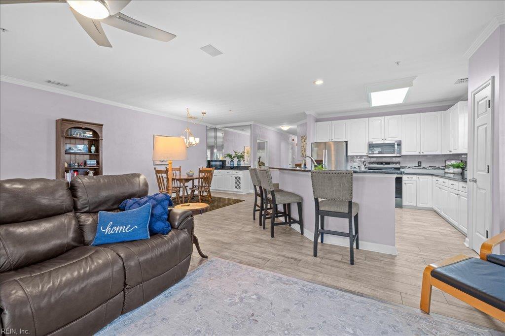 2300 Page Harbor LNDG 304