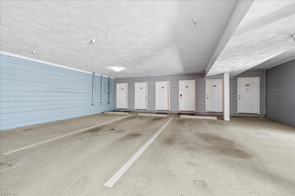 2300 Page Harbor LNDG 304