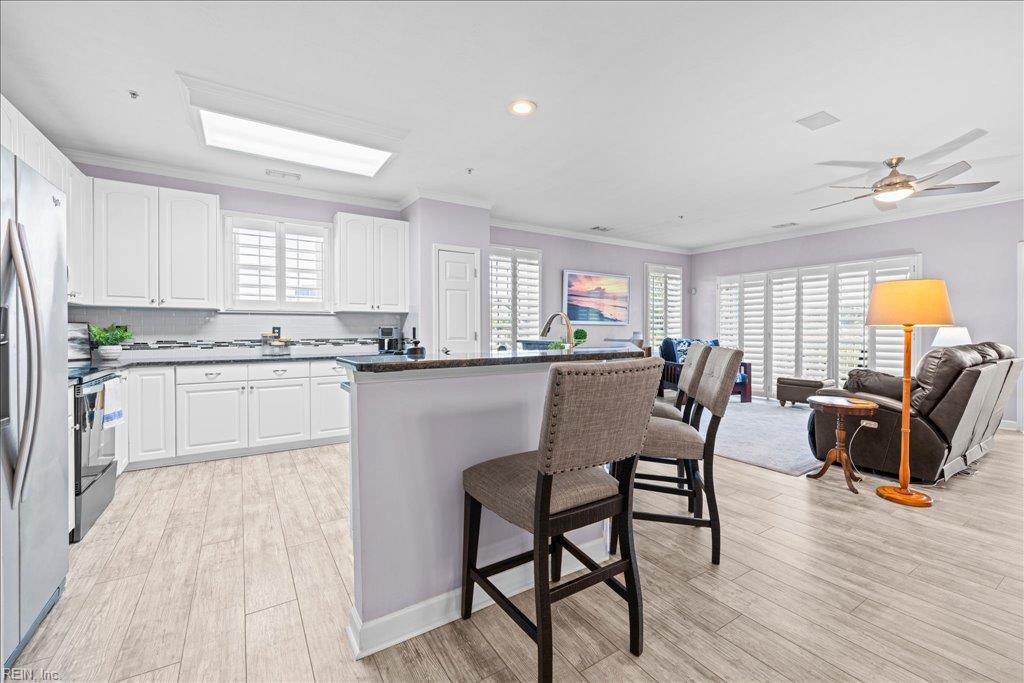 2300 Page Harbor LNDG 304