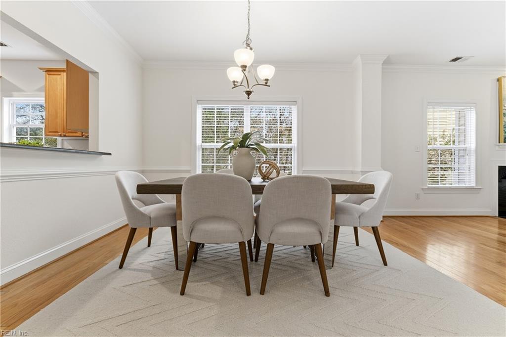 3734 Chesterfield AVE