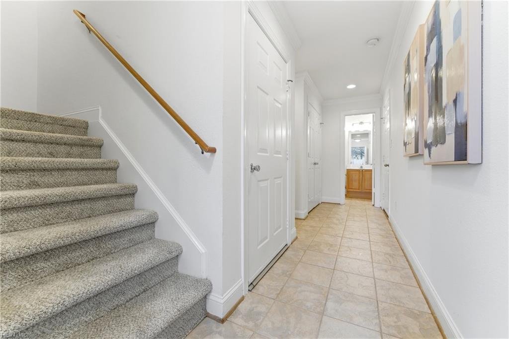 3734 Chesterfield AVE
