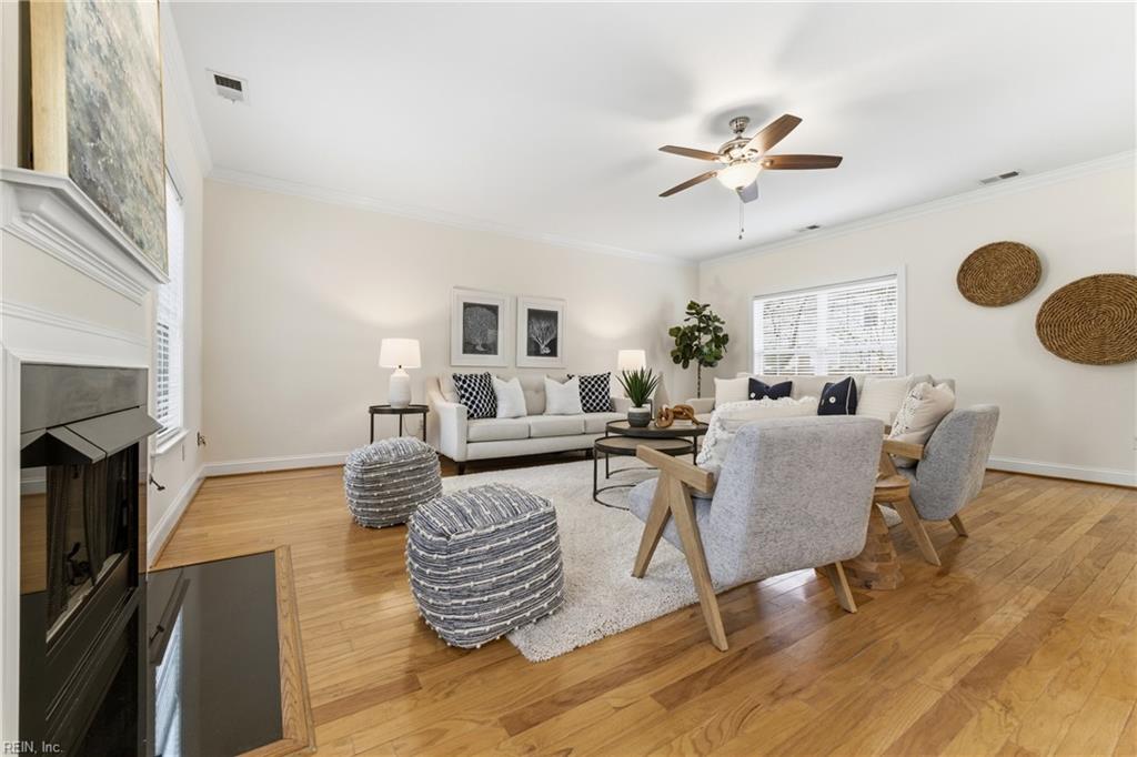 3734 Chesterfield AVE
