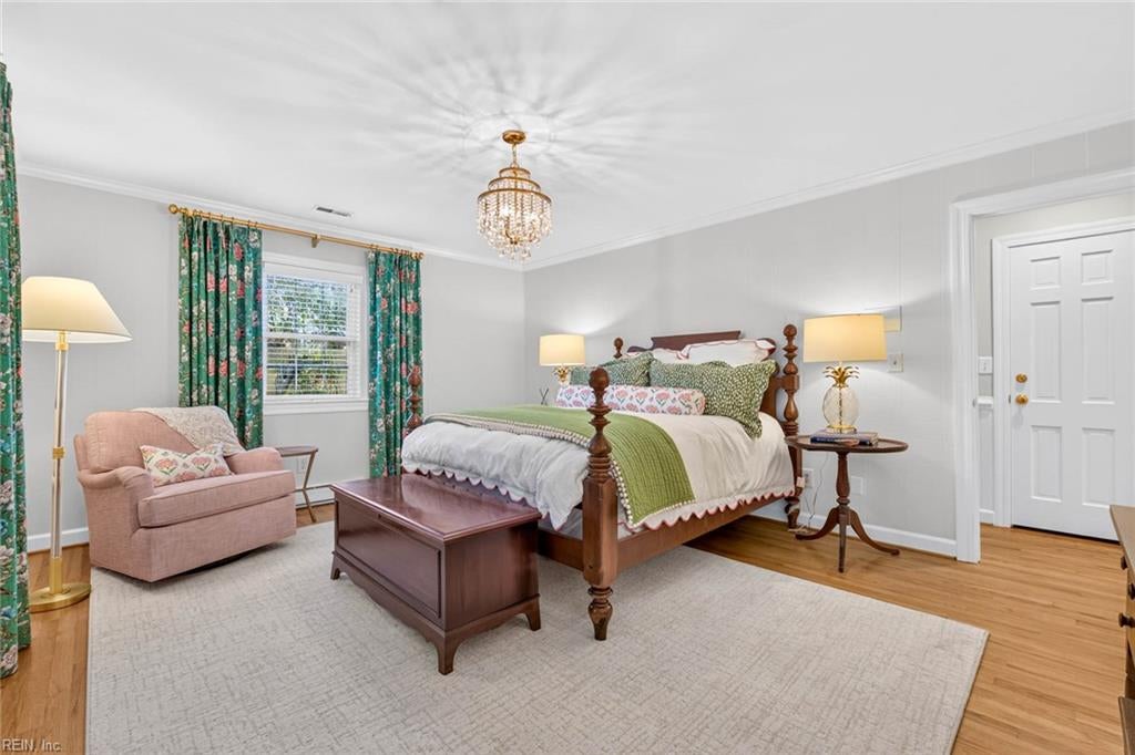 424 Susan Constant DR