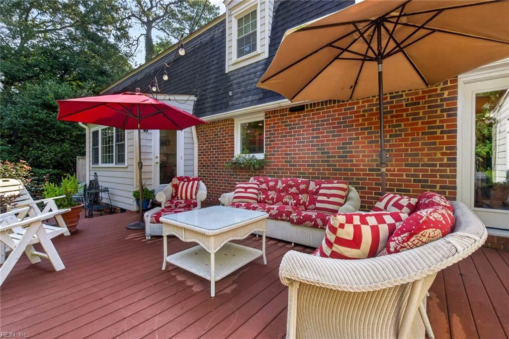424 Susan Constant DR