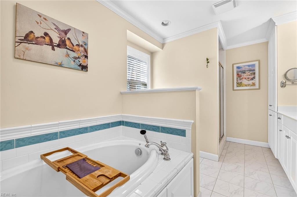 424 Susan Constant DR