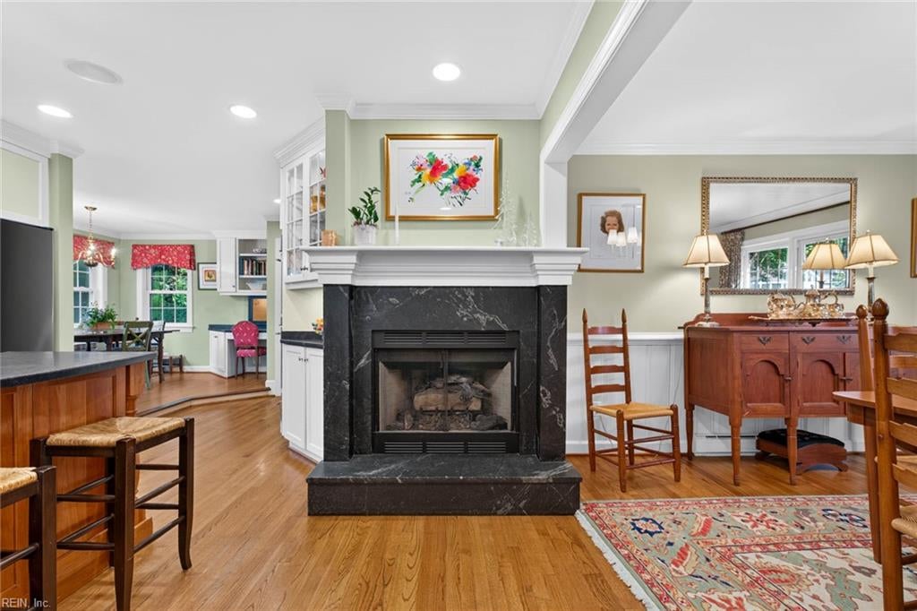 424 Susan Constant DR