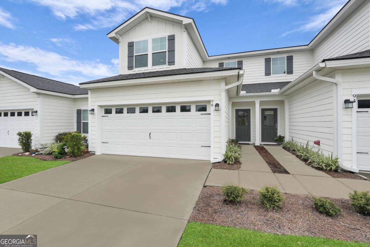 98 Small Pine Lane