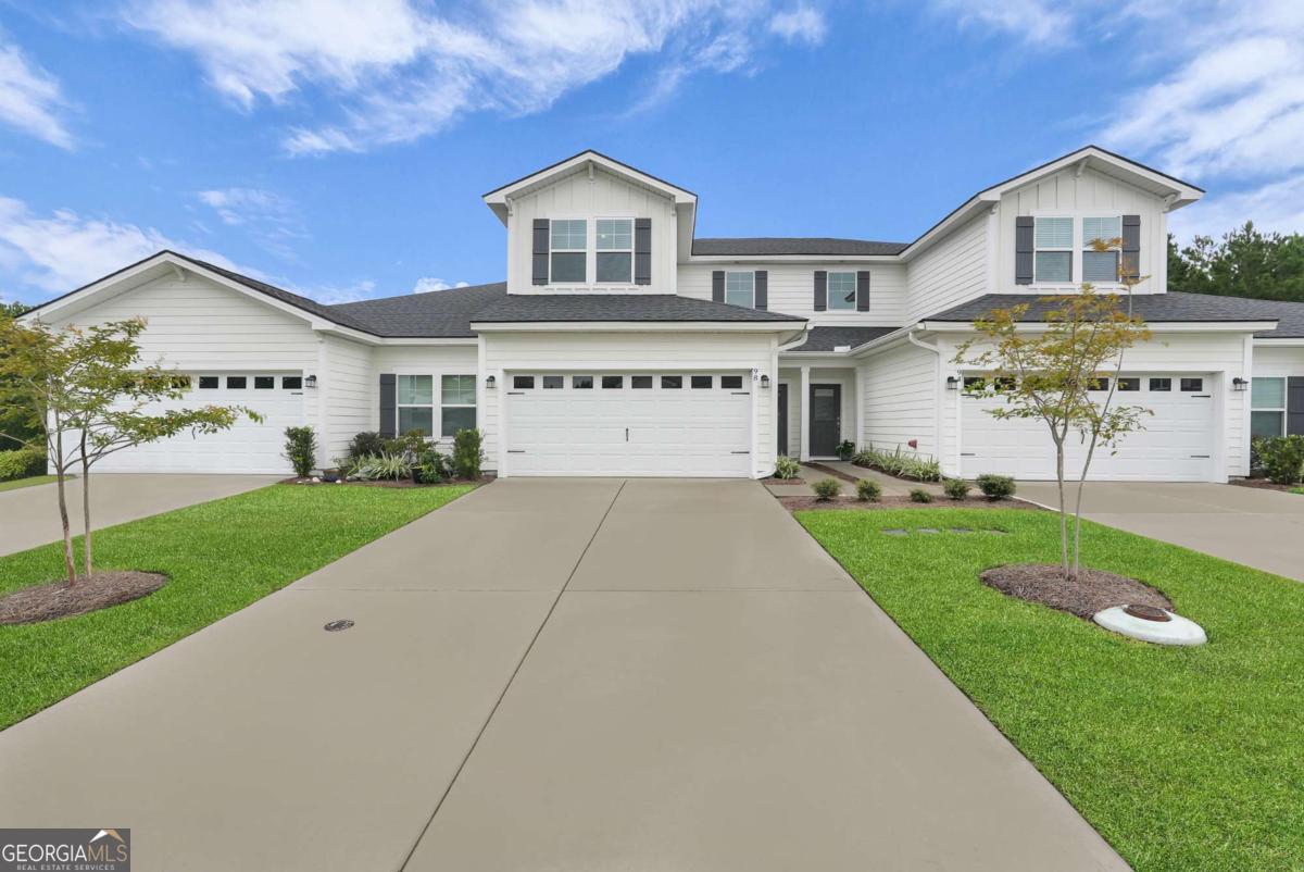 98 Small Pine Lane