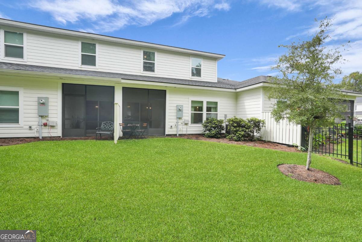 98 Small Pine Lane