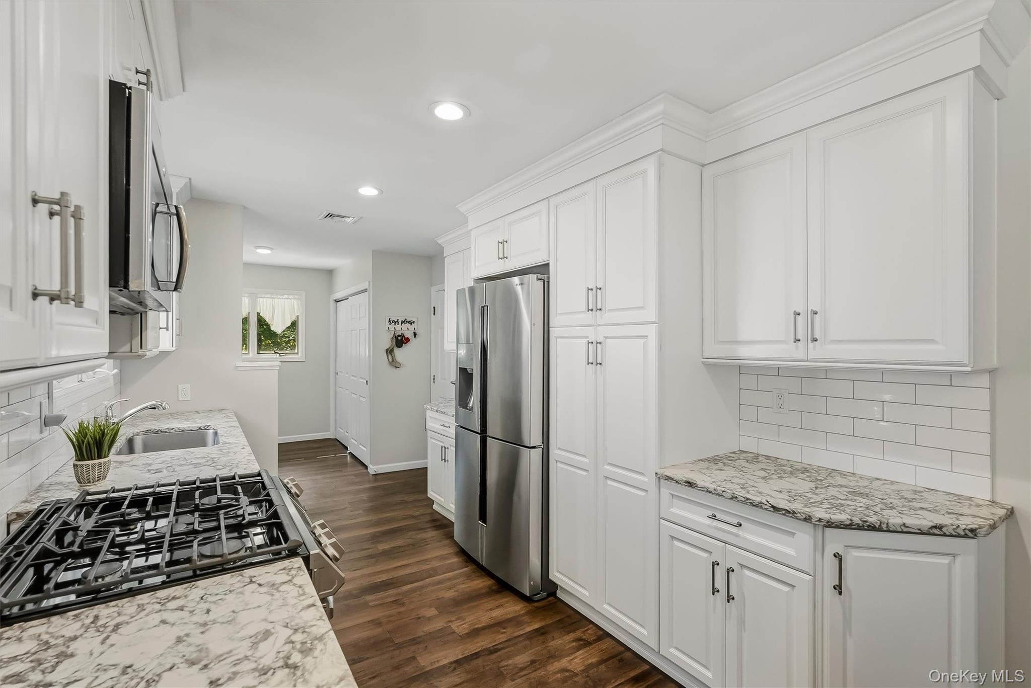 72 Eastview Drive