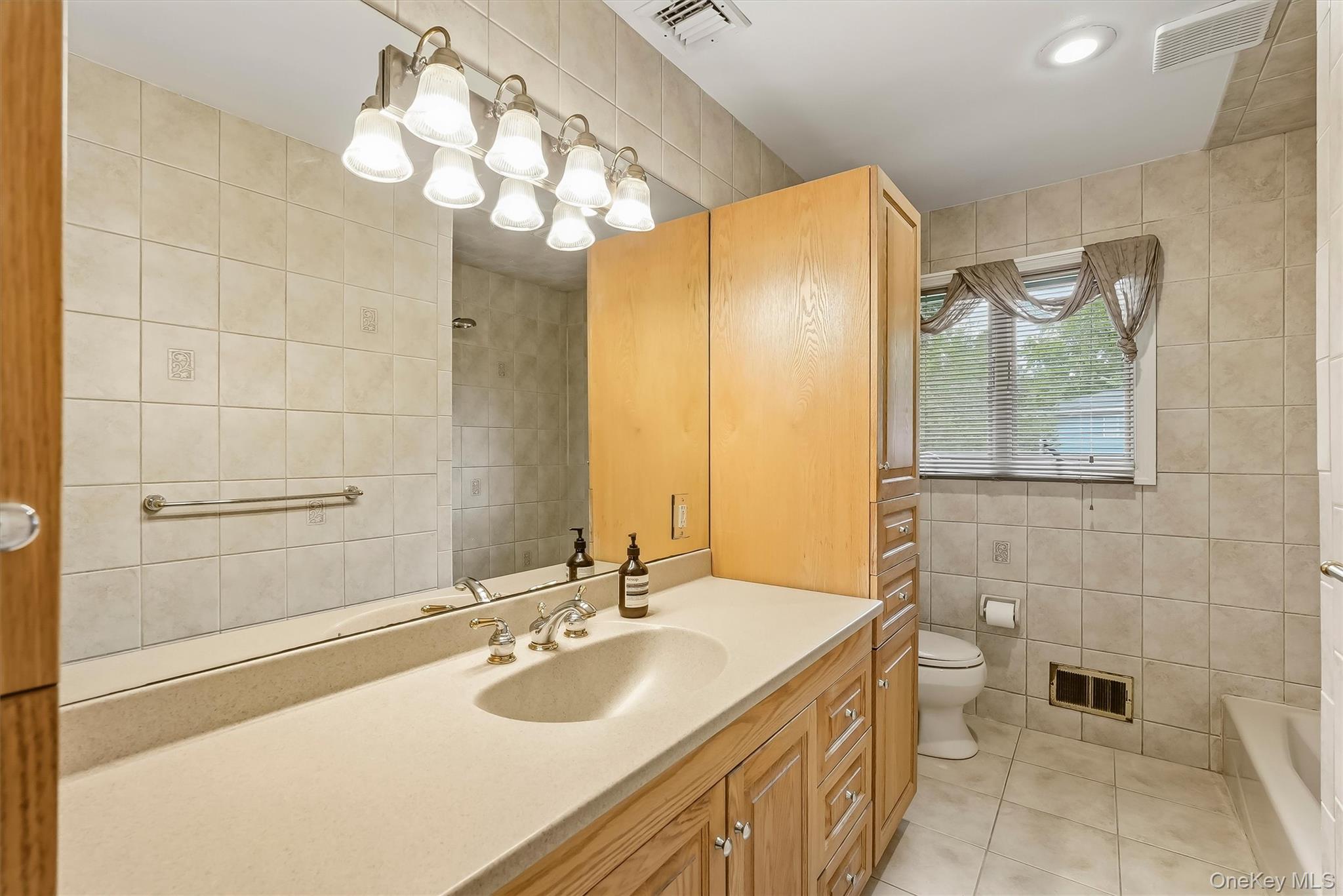 72 Eastview Drive