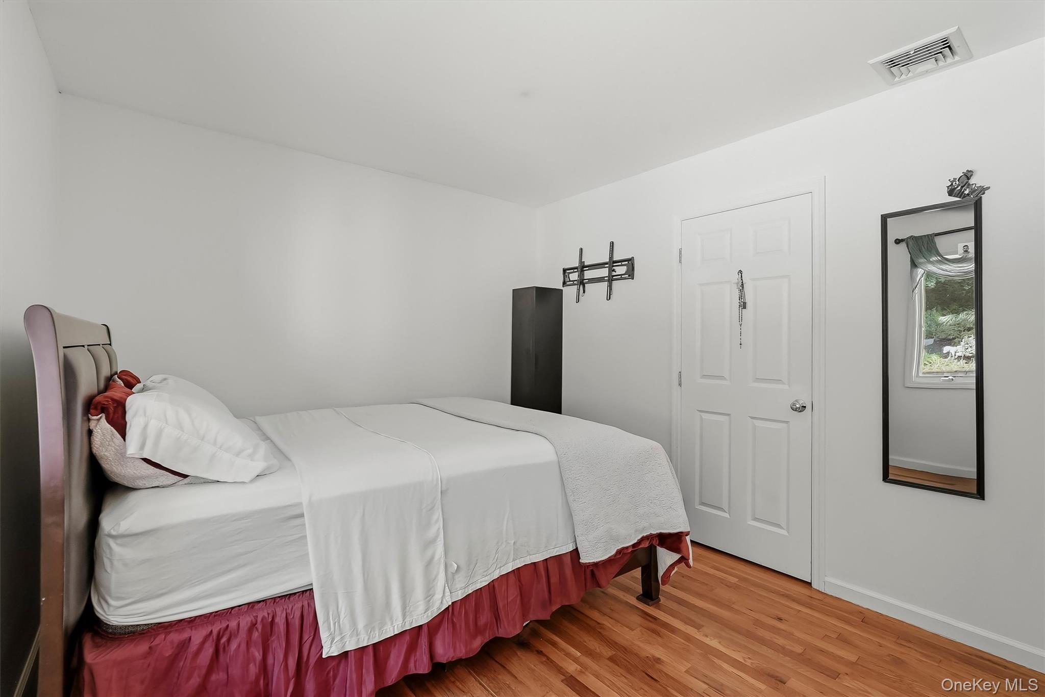 72 Eastview Drive