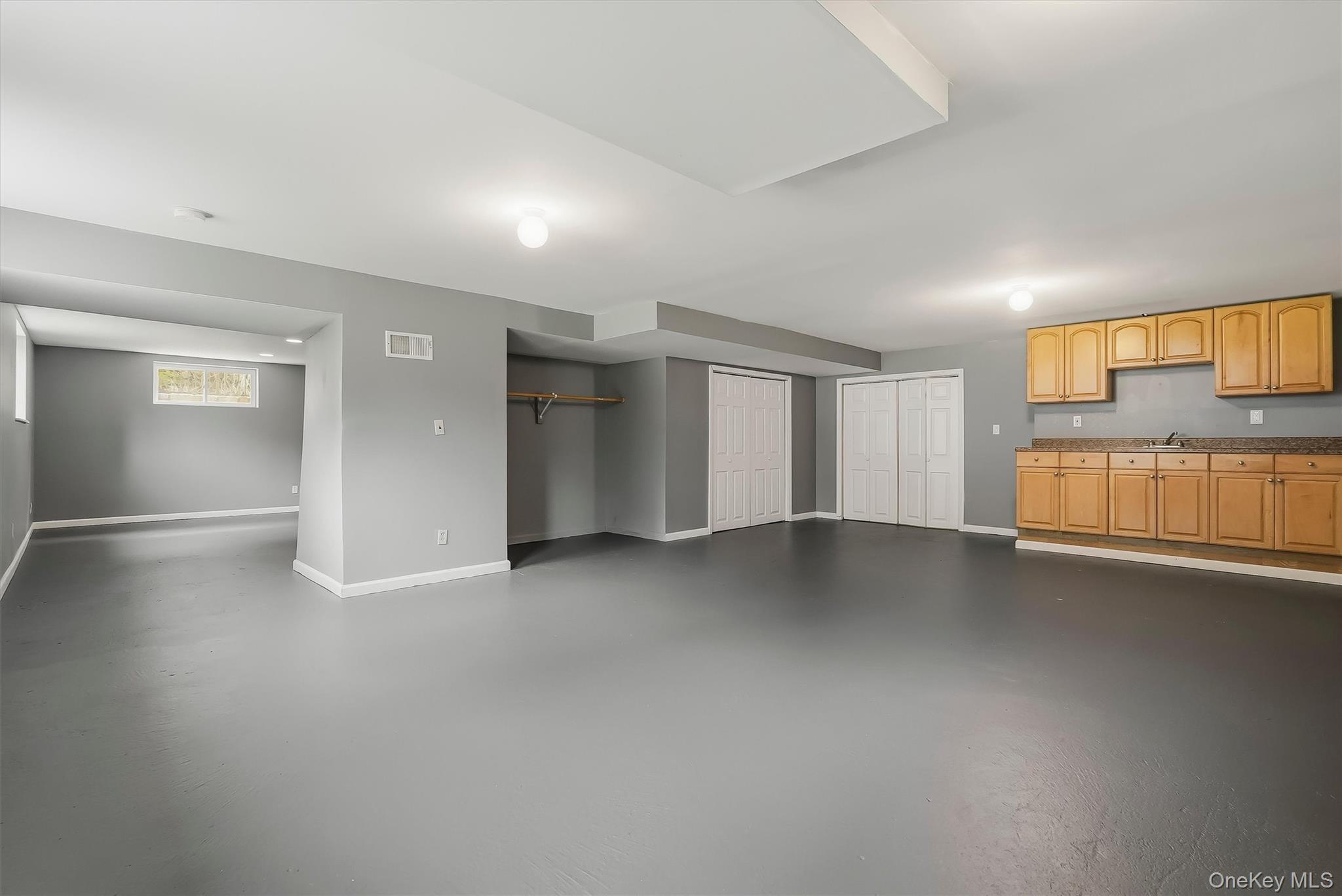 72 Eastview Drive
