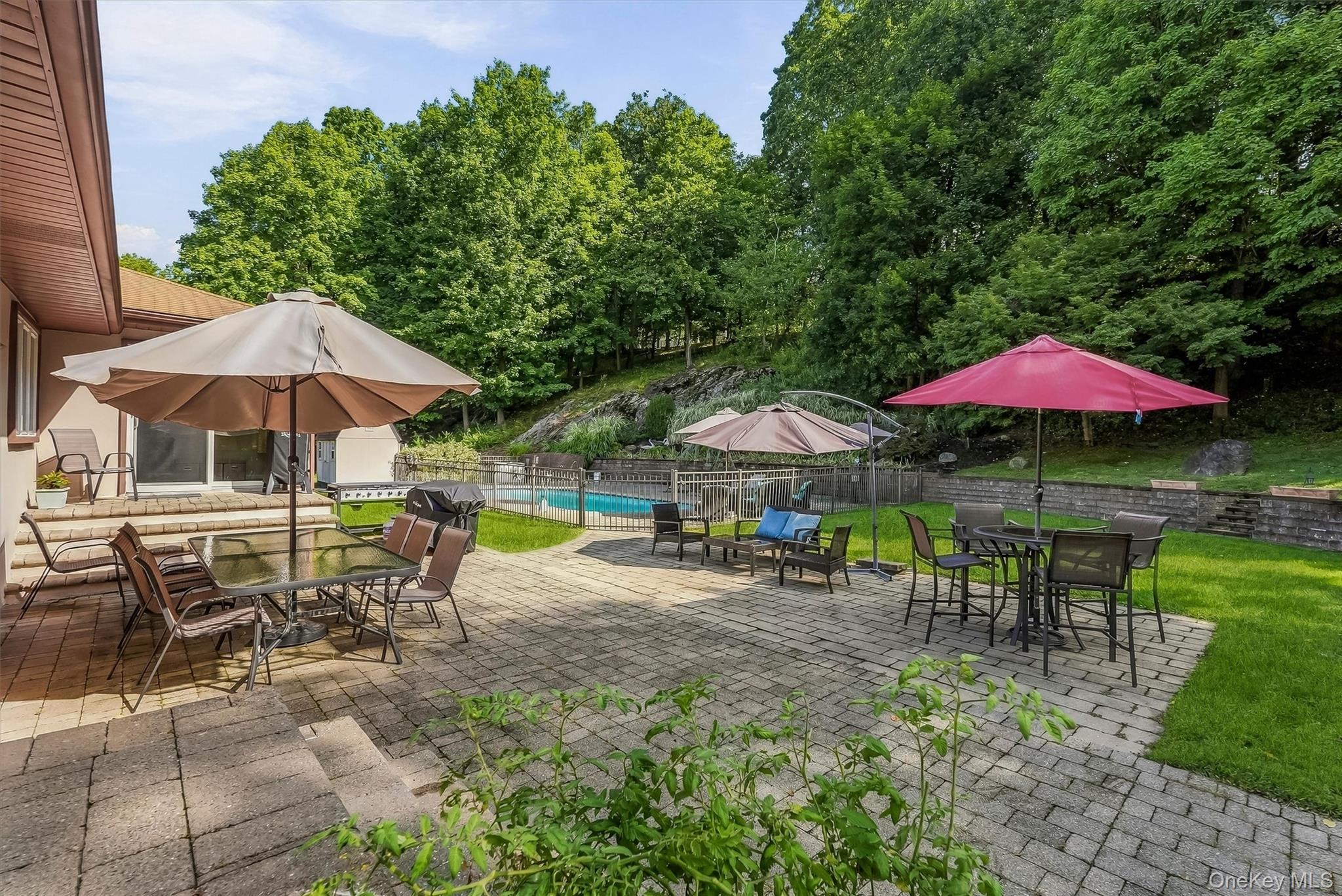 72 Eastview Drive