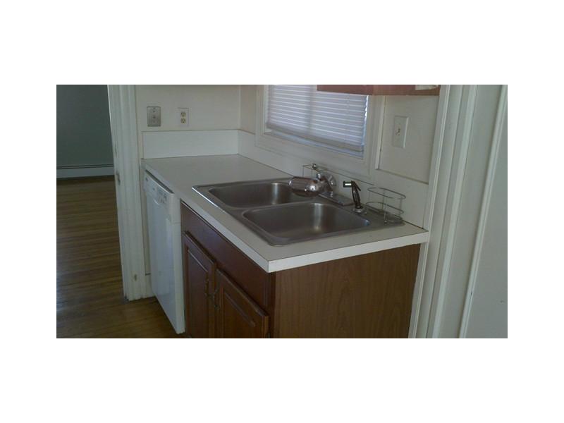 190 TUCKERMAN Avenue