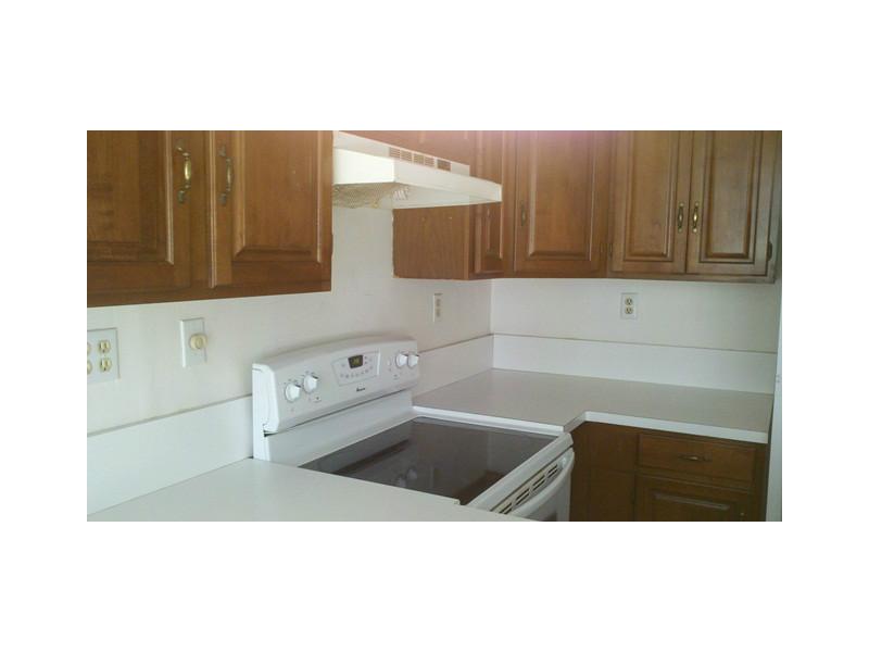 190 TUCKERMAN Avenue