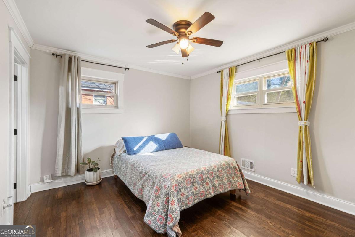 413 Virginia Place SE