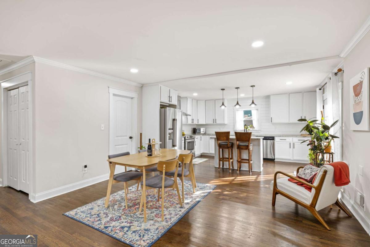 413 Virginia Place SE