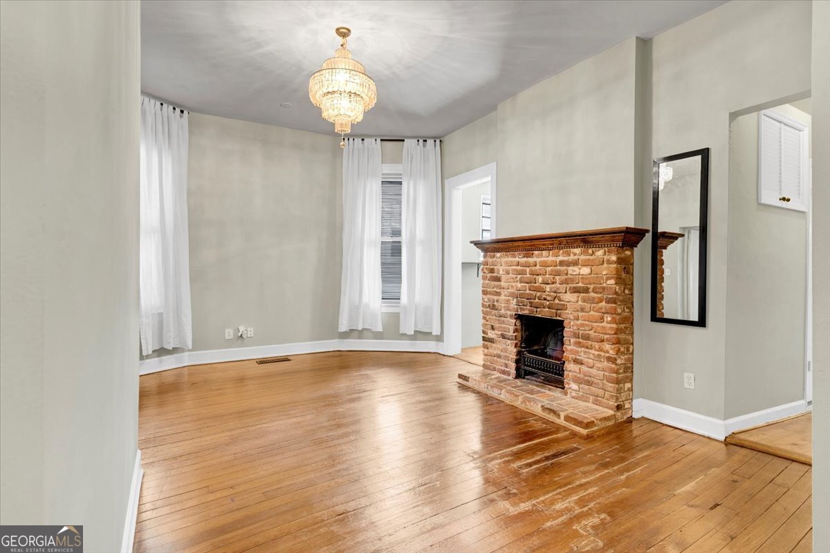 952 Myrtle Street NE # 1