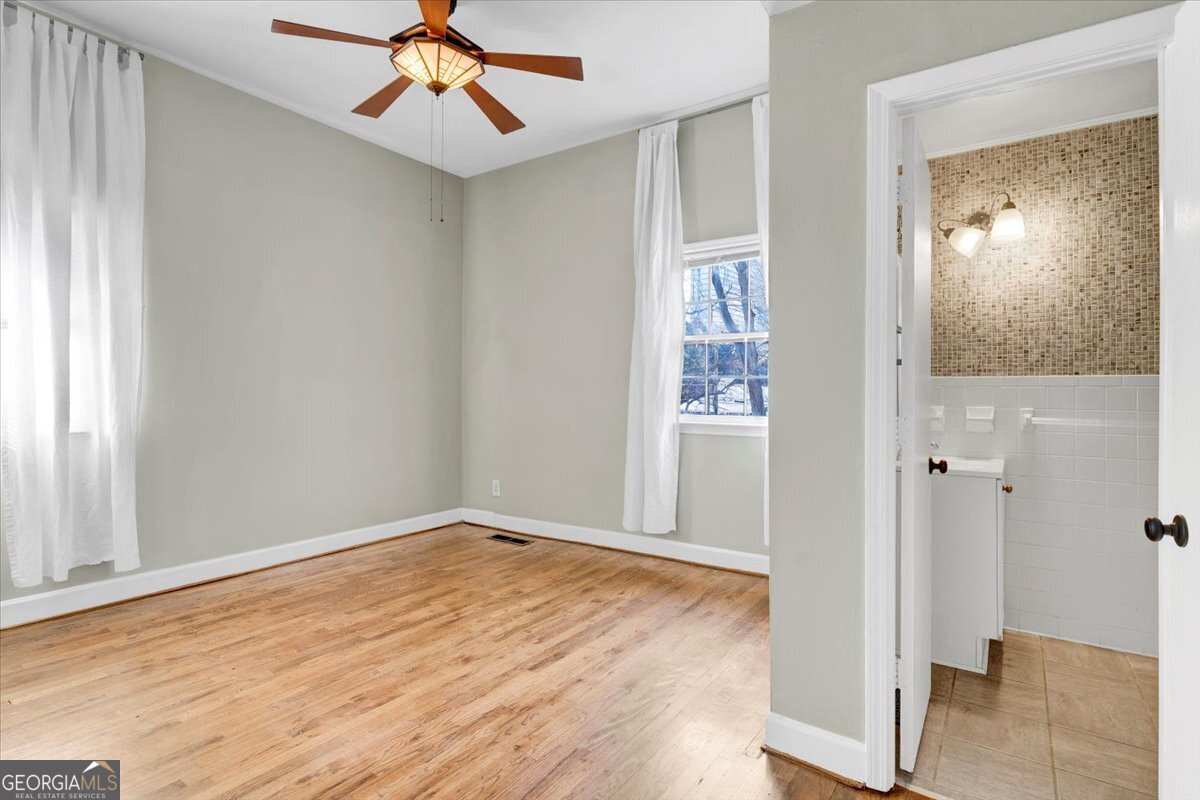 952 Myrtle Street NE # 1