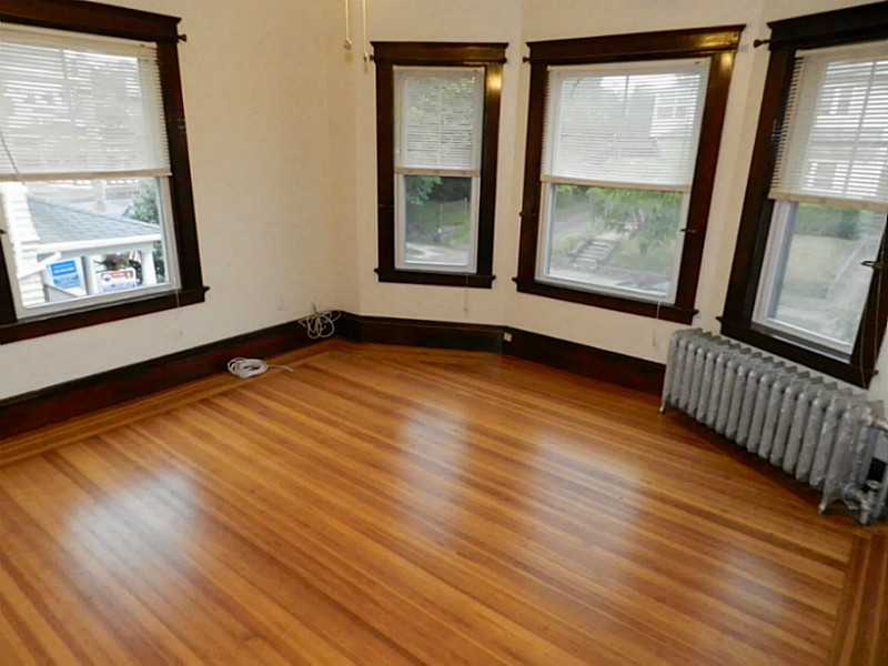 319 BROADWAY Street