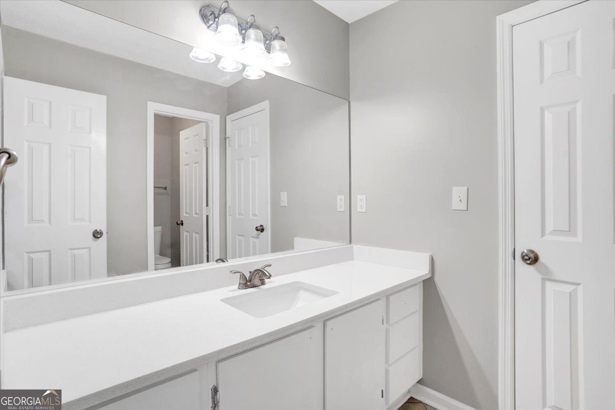 752 Stone Breeze Lane