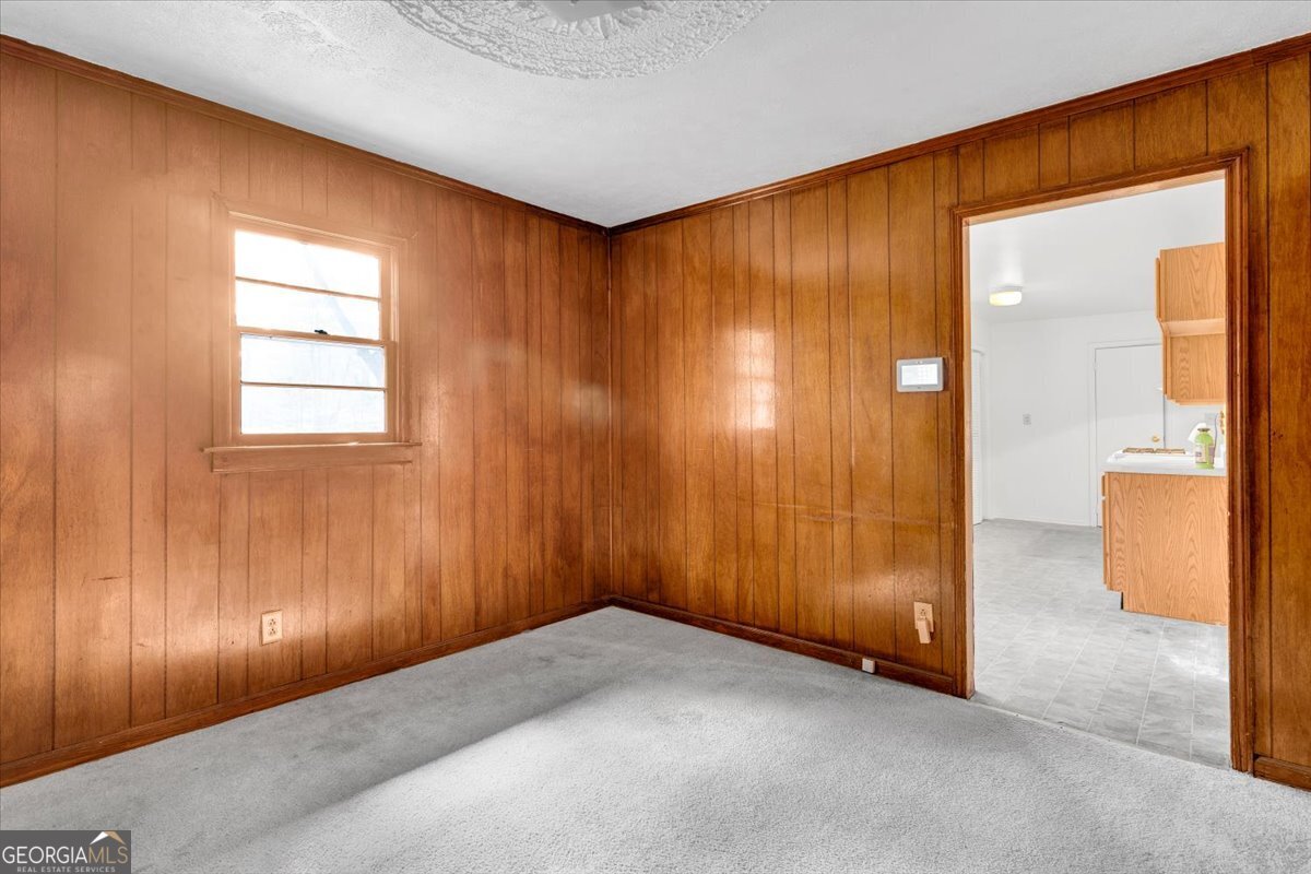 3272 Kingston Road NW