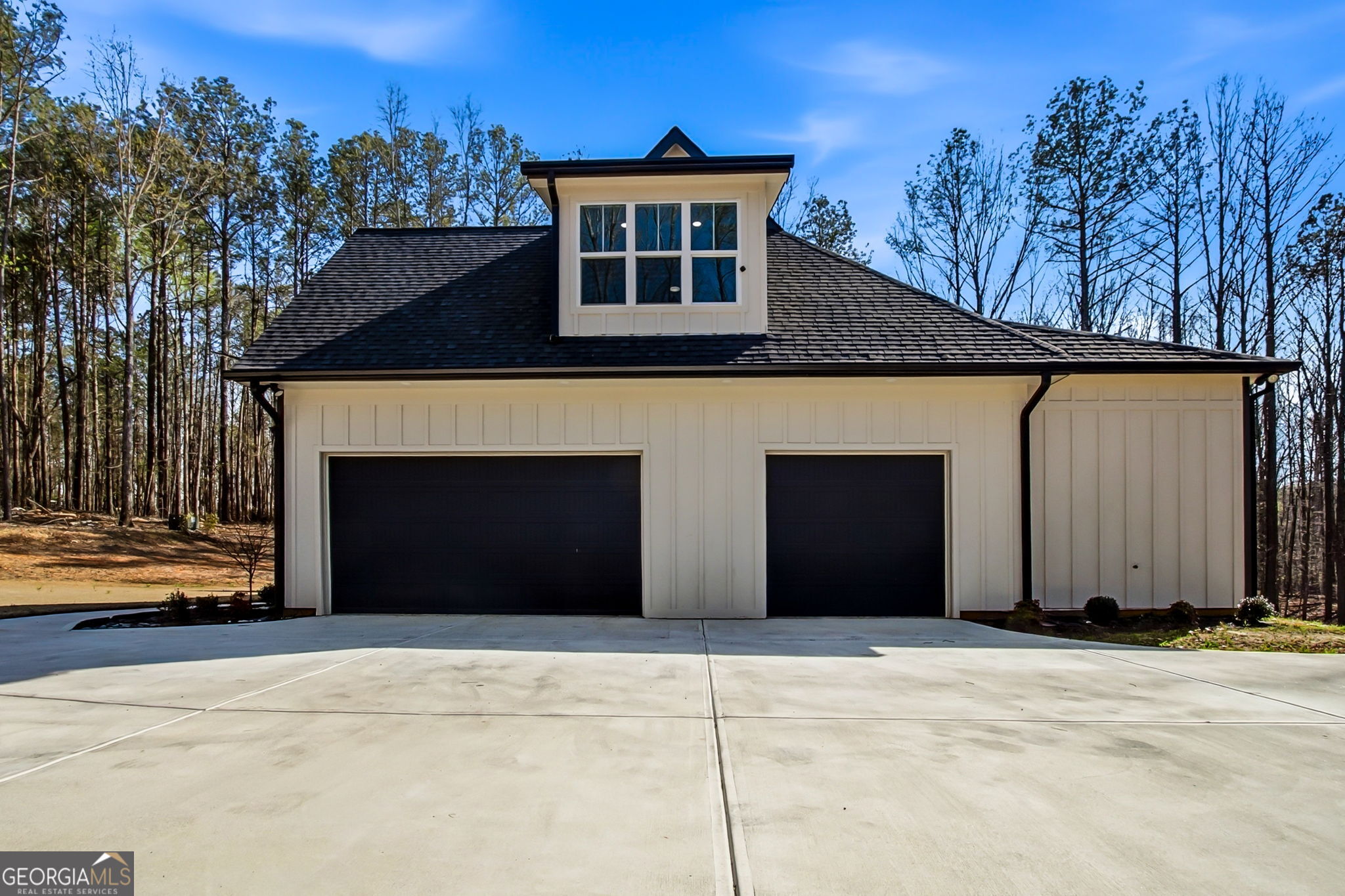 5567 Tyree Road