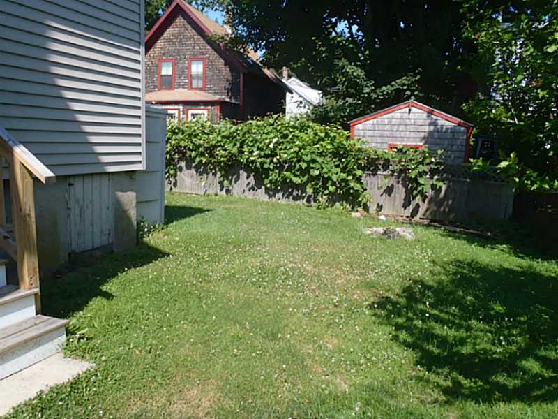 27 LIVINGSTON Place