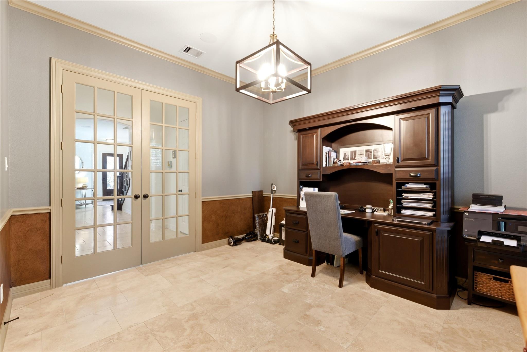 2805 Shadow Woods Court