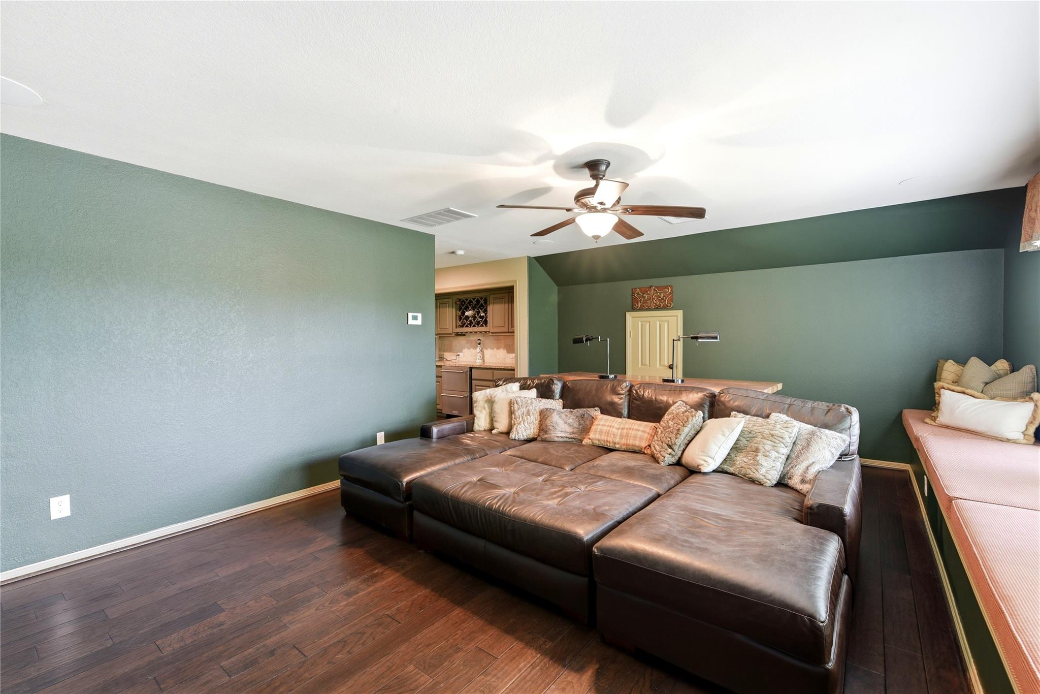 2805 Shadow Woods Court