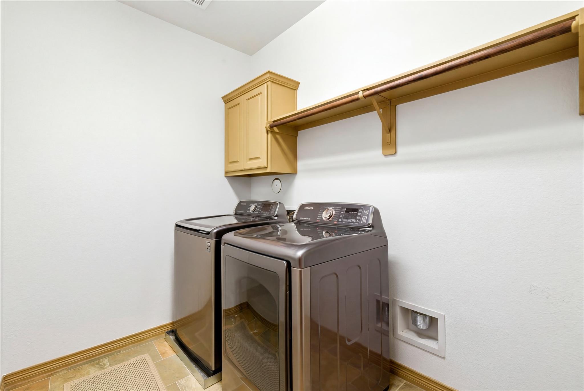 2805 Shadow Woods Court