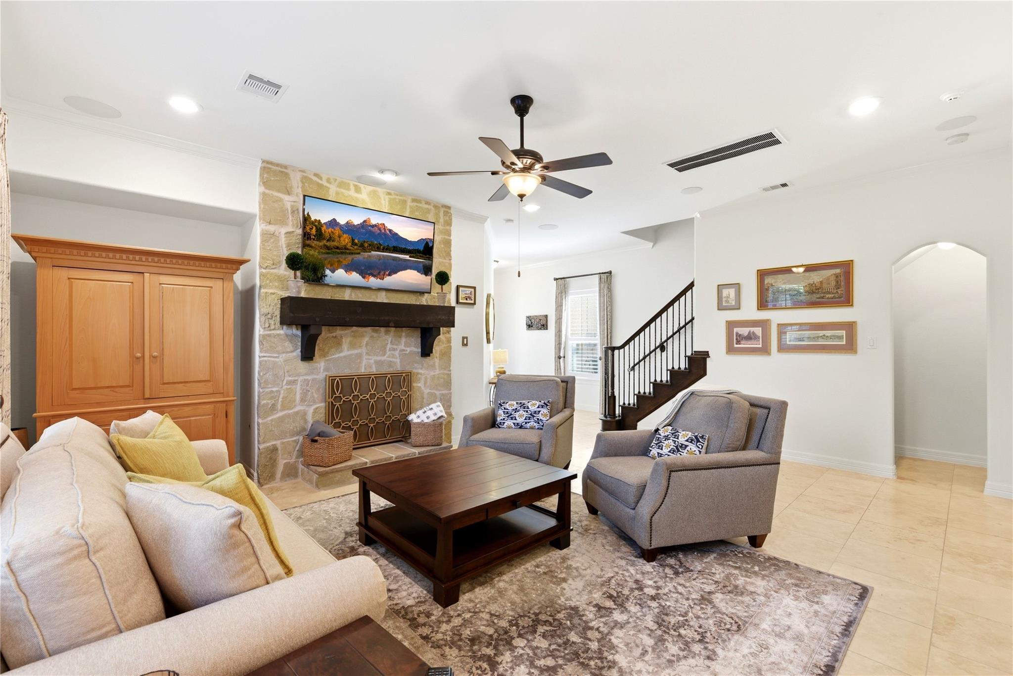 2805 Shadow Woods Court
