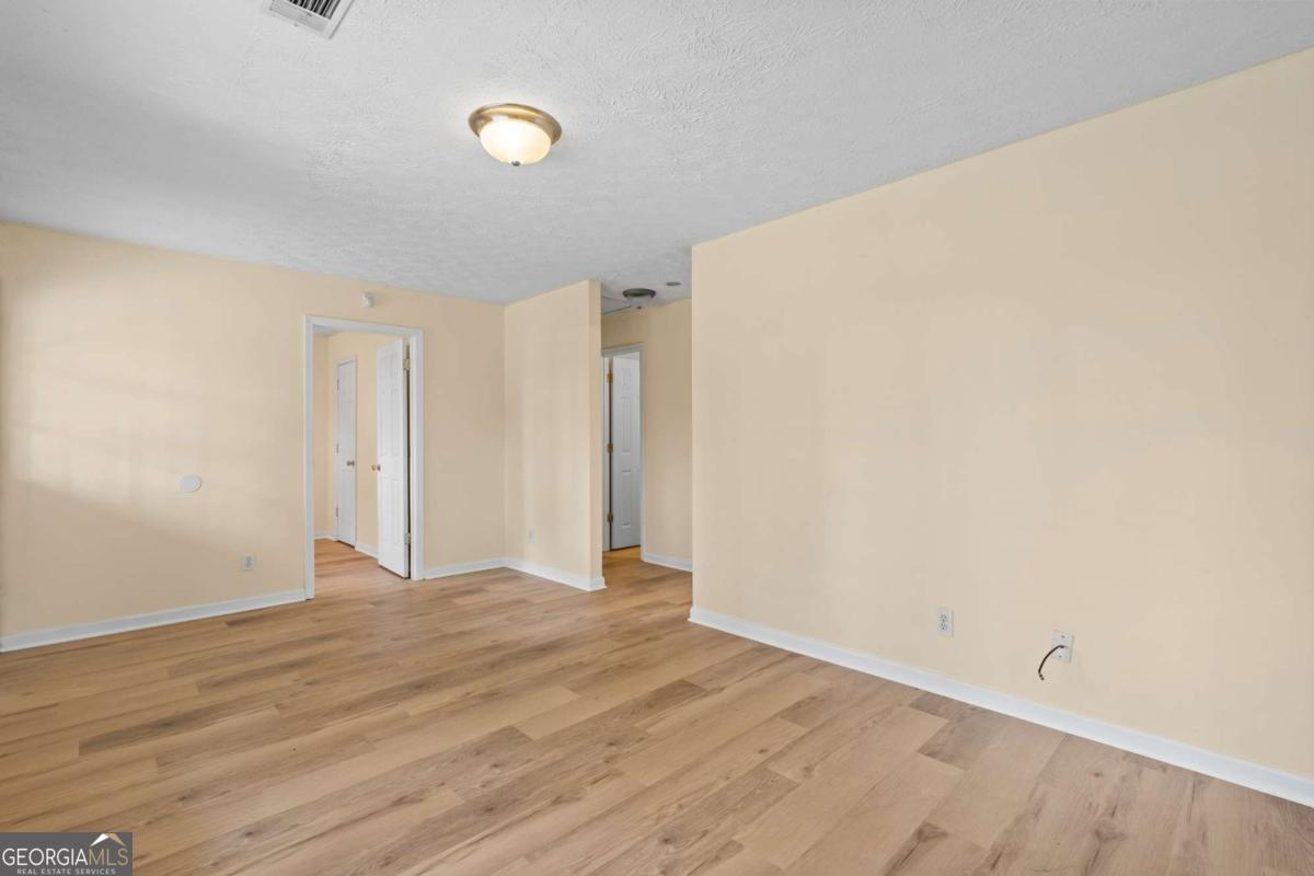 977 Conley Road SE