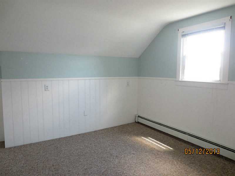 543 SMITHFIELD Road 2