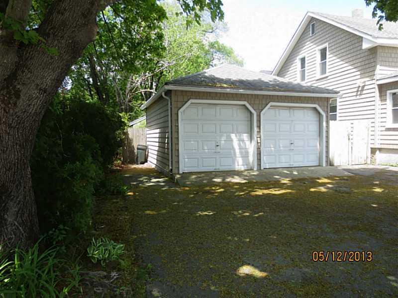 543 SMITHFIELD Road 2