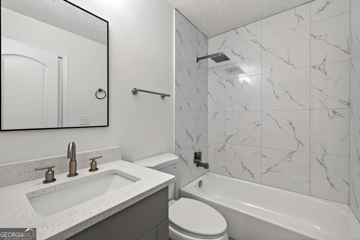 6716 Colchester Place