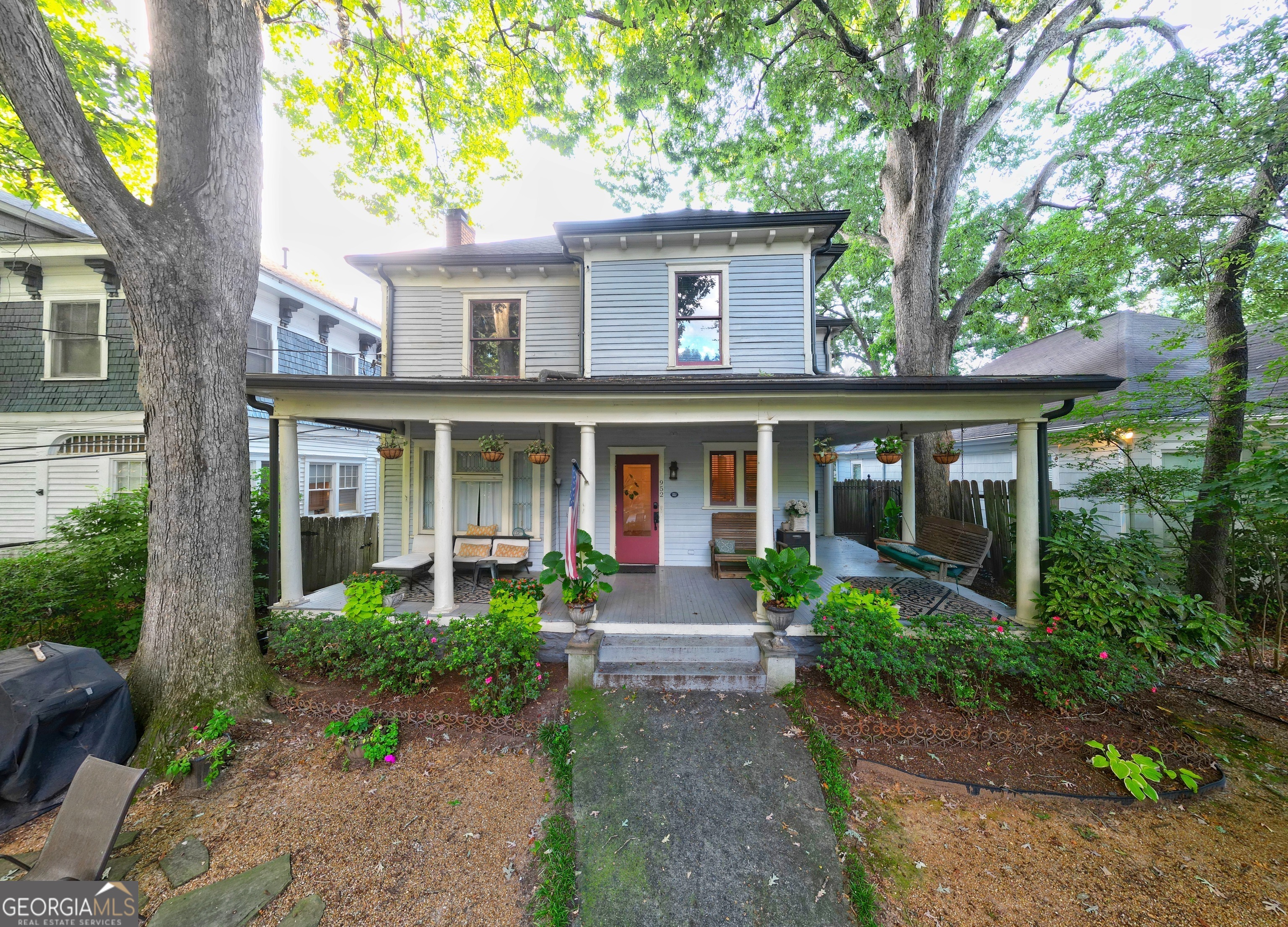 952 Myrtle Street NE # 2