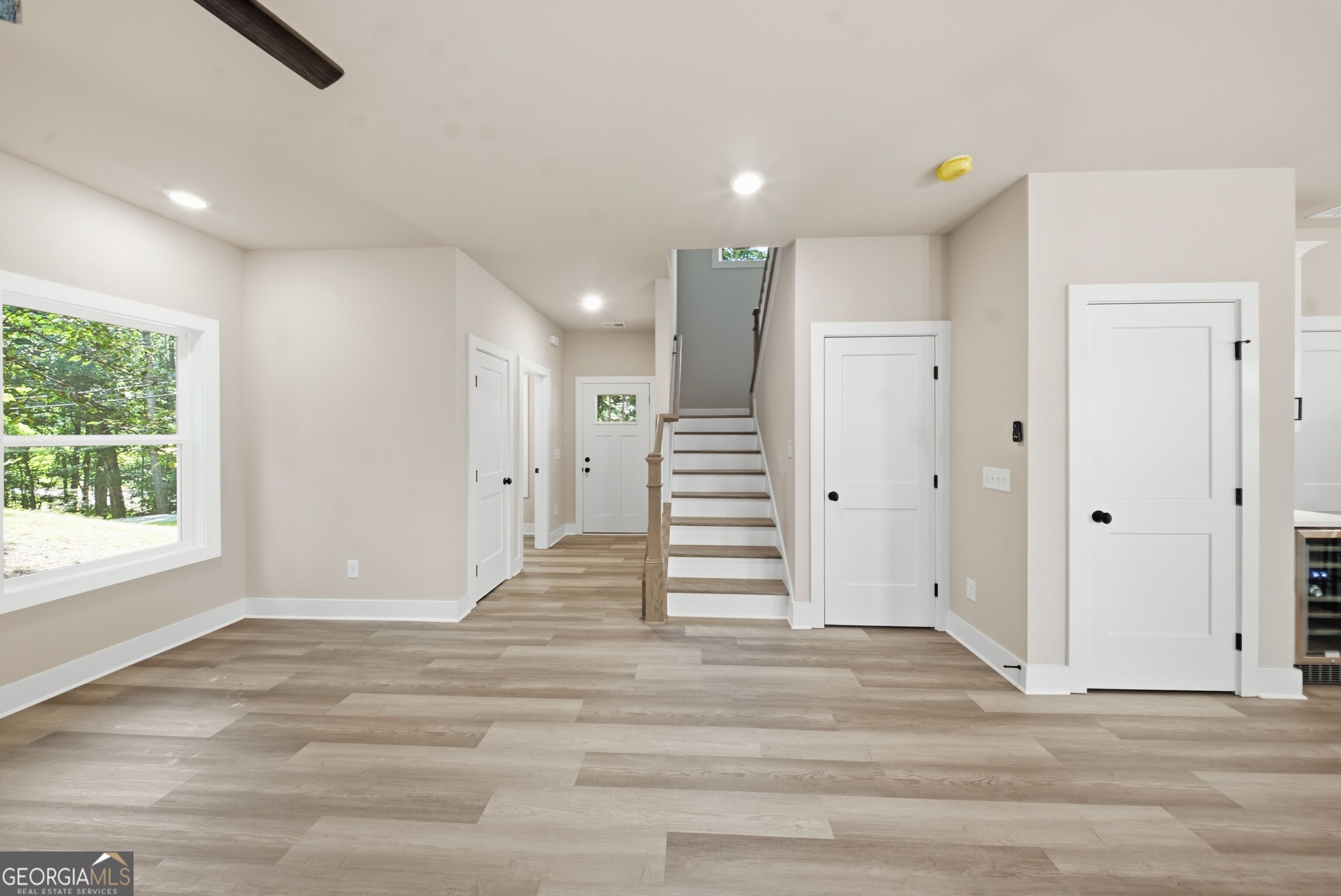 3035 Hamilton Road