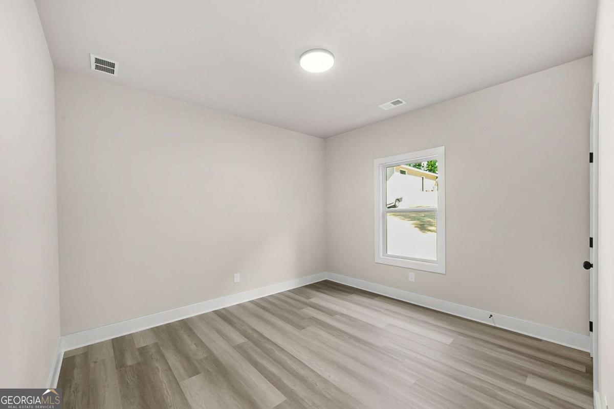 3035 Hamilton Road