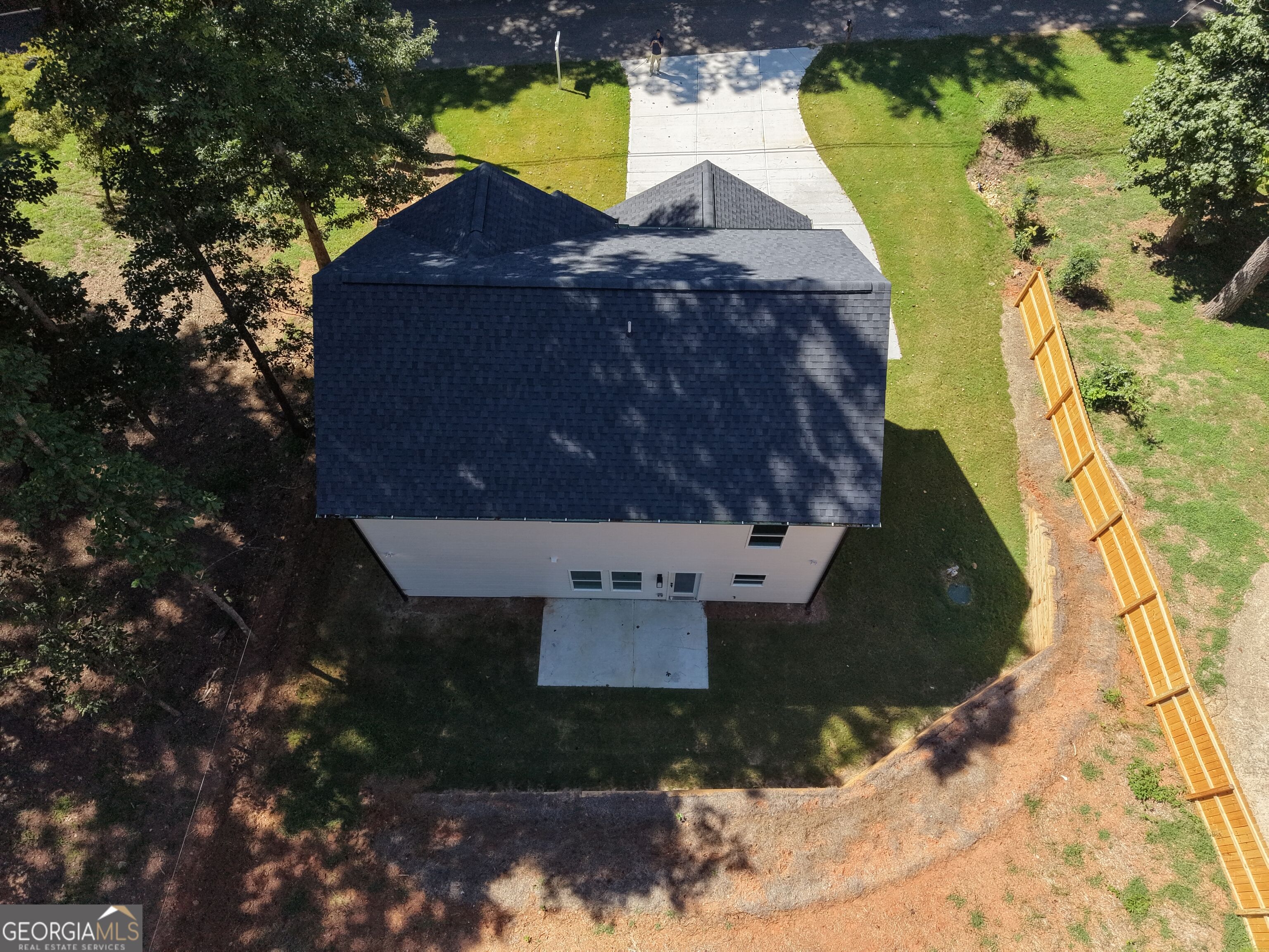 3035 Hamilton Road