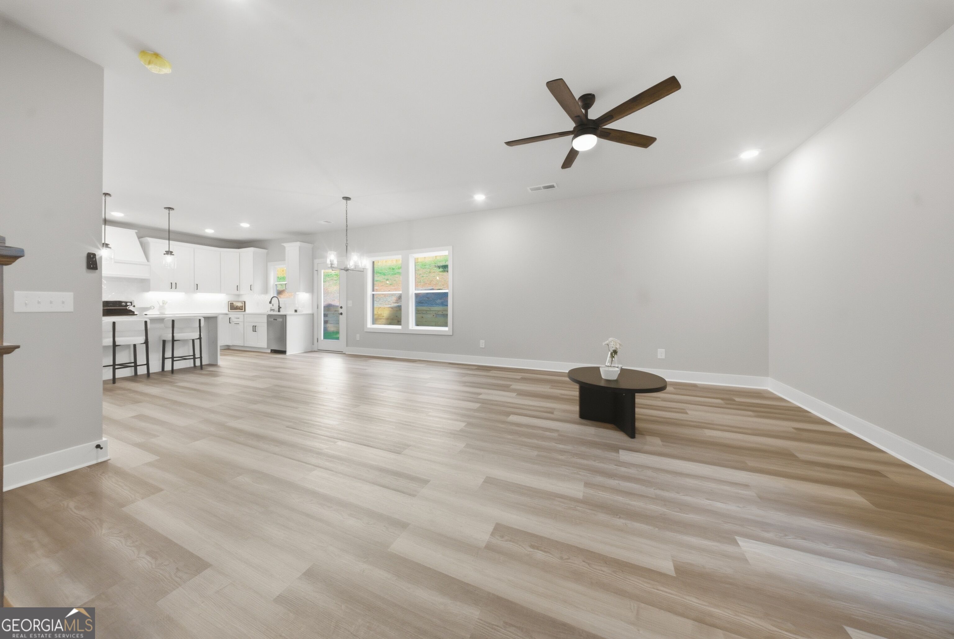 3035 Hamilton Road