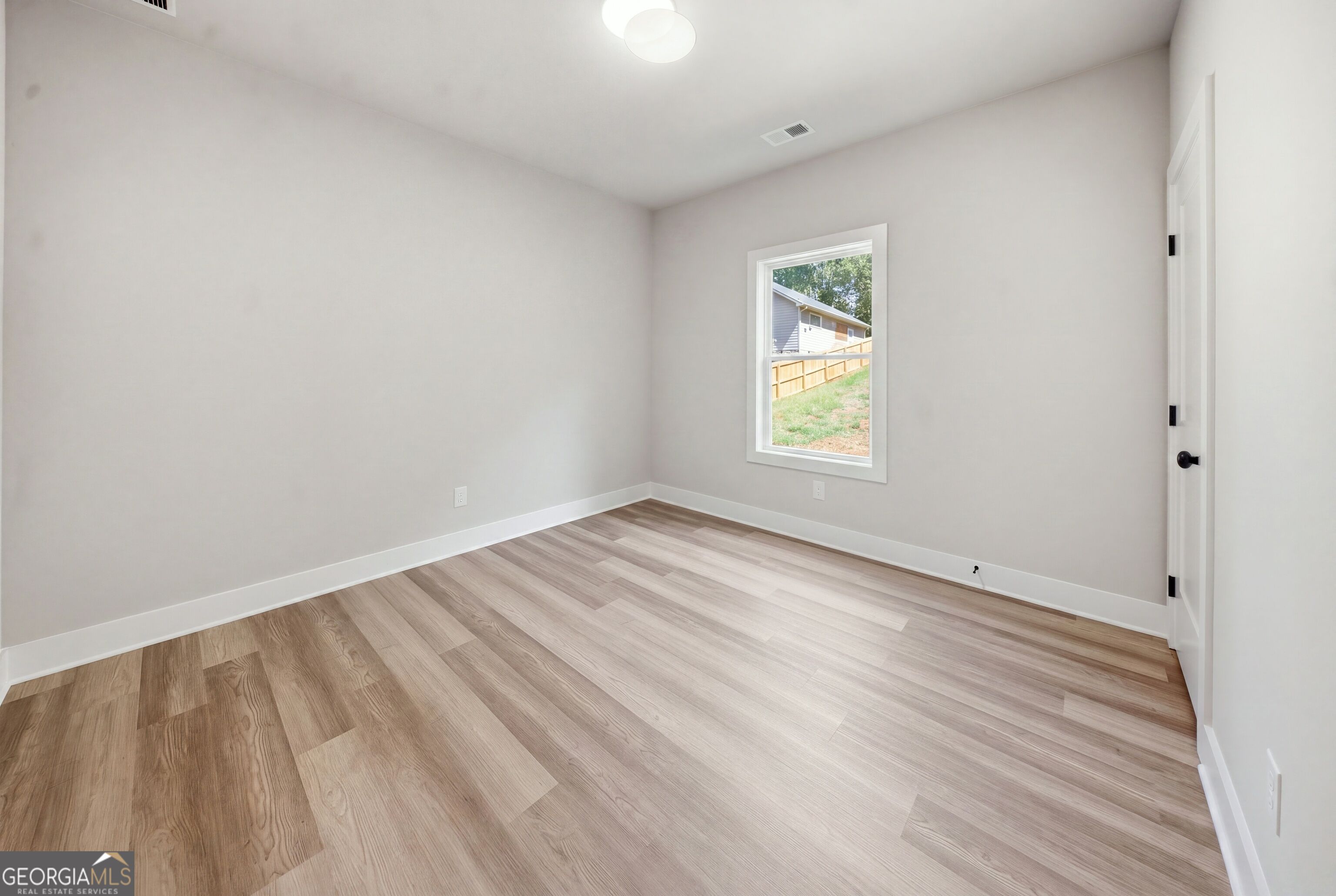 3035 Hamilton Road