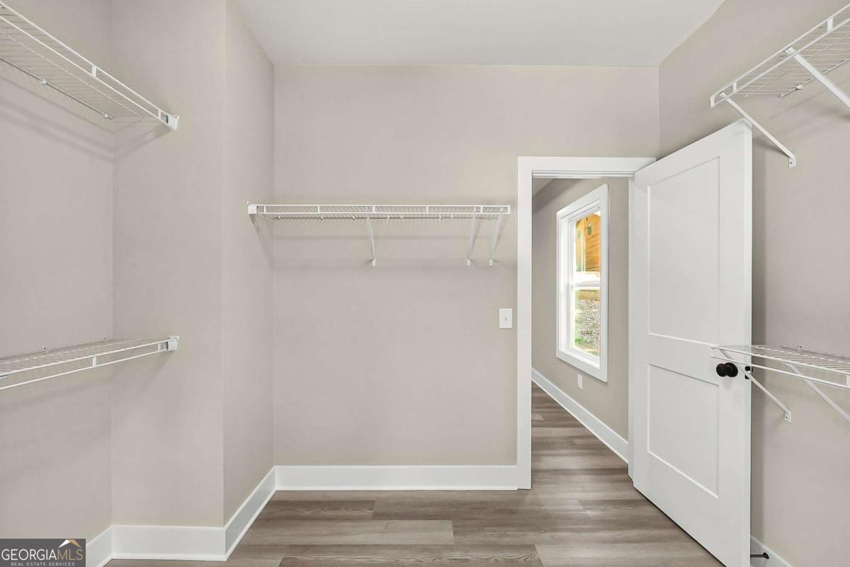 3035 Hamilton Road