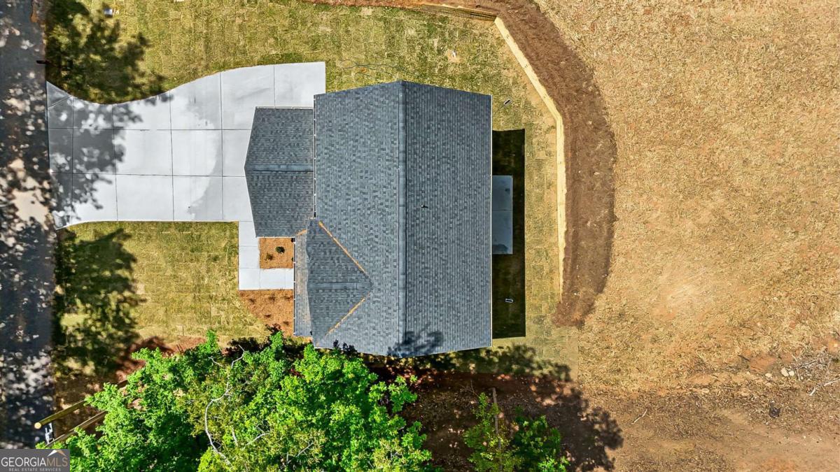 3035 Hamilton Road